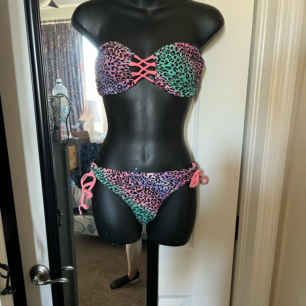 Radar swim suit